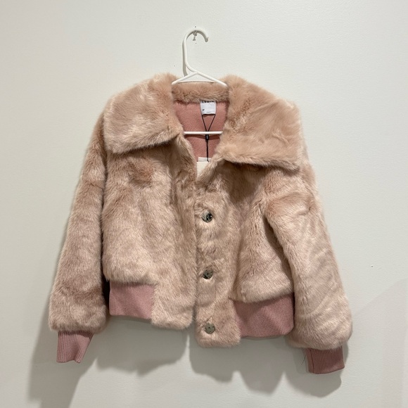 🌸 Pink Faux Fur Jacket 🌸 - Picture 1 of 5